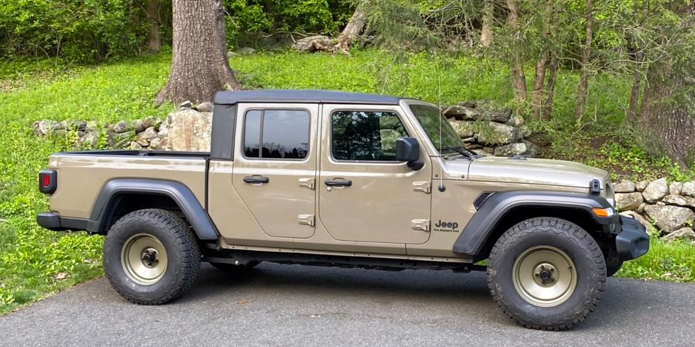 Jeep Gladiator with U.S. Wheel Rat Rod (Series 69) Extended Sizing
